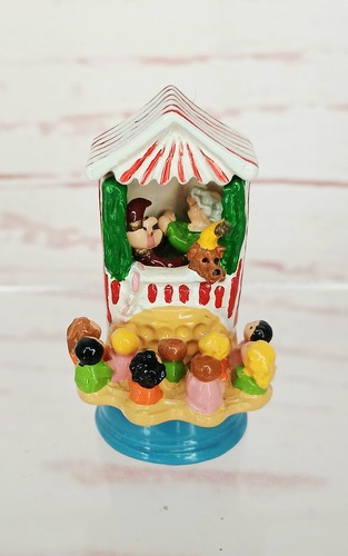 Vintage punch judy metal - vintage,