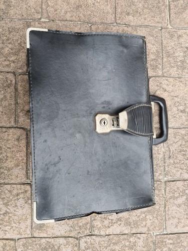 Vintage briefcase repair - ,