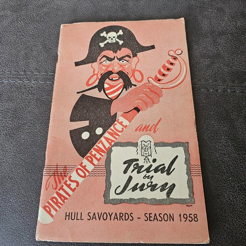 Vintage 1958 hull new theatre - new,